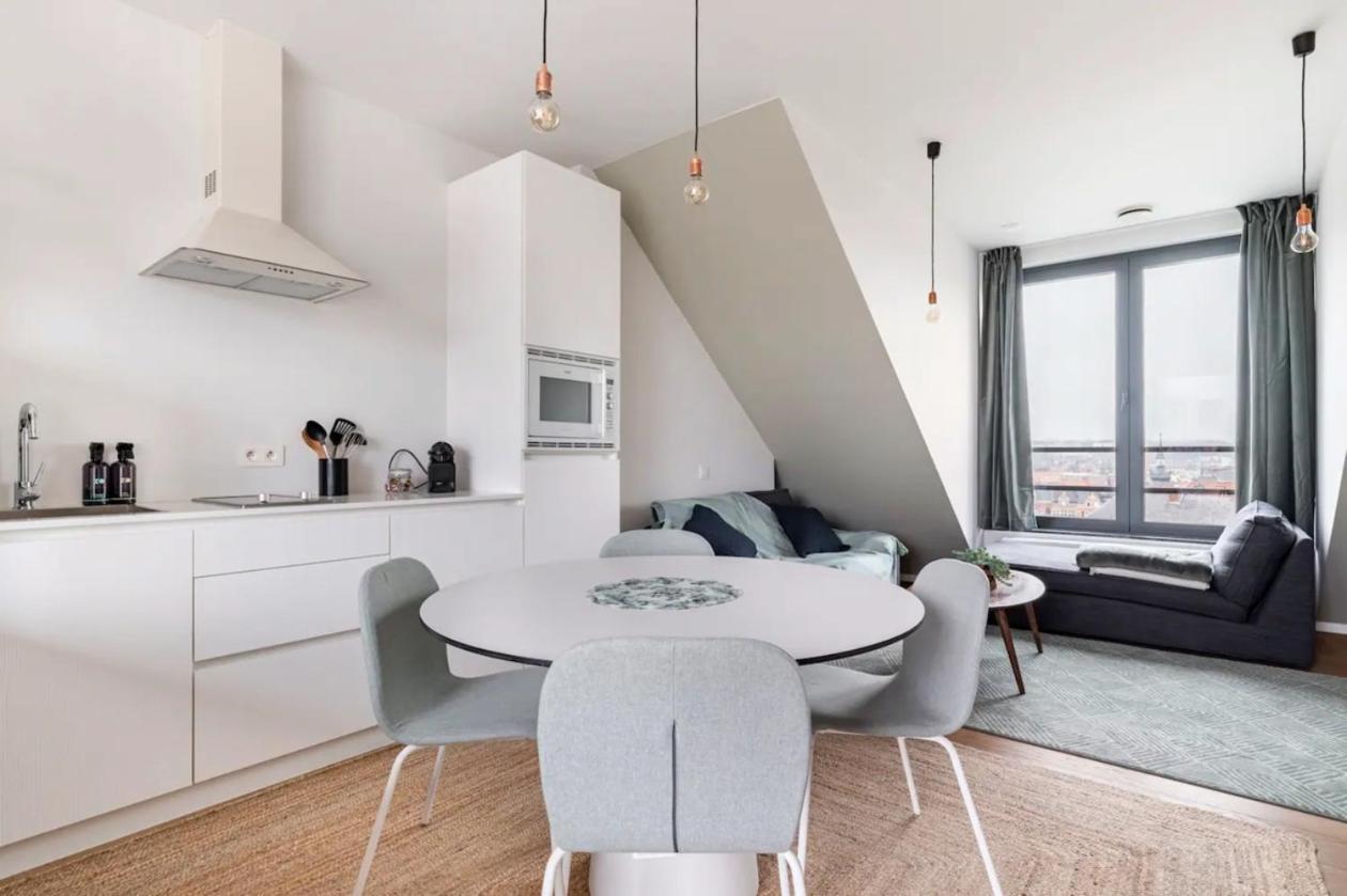 New Apartment With Big Terrace And Great Views! Λουβέν Εξωτερικό φωτογραφία
